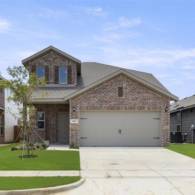 1617 Edgeway Drive, Aubrey, TX 76227