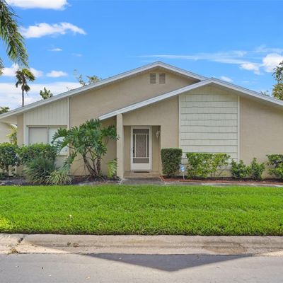 1651 Cape Hope Avenue Ne, Saint Petersburg, FL 33702