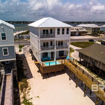 1653 W Beach Blvd, Gulf Shores, AL 36542