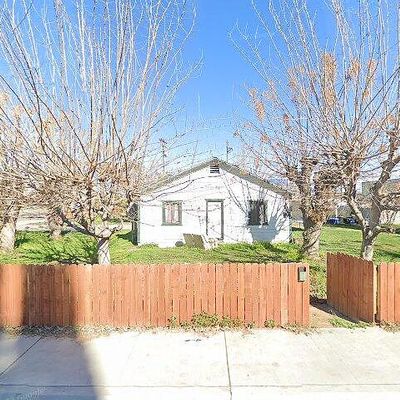 2034 1 St St, Wasco, CA 93280