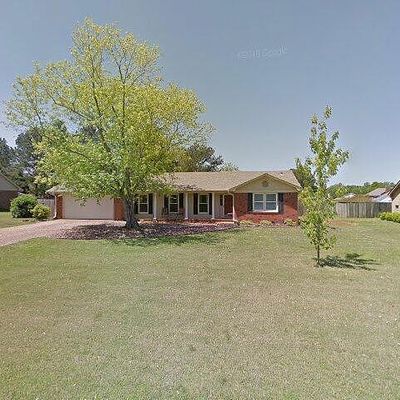 205 Knights Bridge Rd, Florence, AL 35630