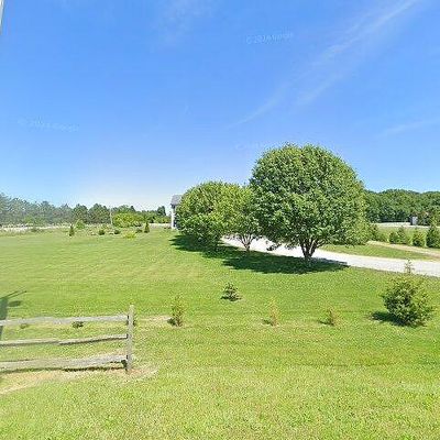 20950 Carter Rd, Bowling Green, OH 43402