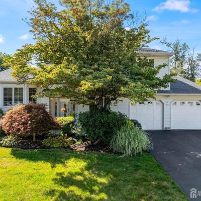 21 Austin Dr, East Brunswick, NJ 08816