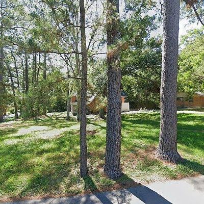 2105 Pleasant St, Huntsville, TX 77320