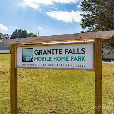 2155 White Pine Dr, Granite Falls, NC 28630