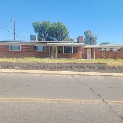 218 W Hartford Rd, Kearny, AZ 85137