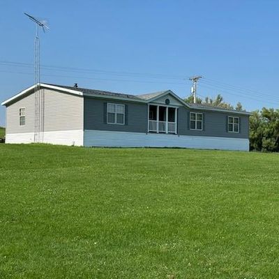 21999 Ballard Rd, Mineral Point, WI 53565