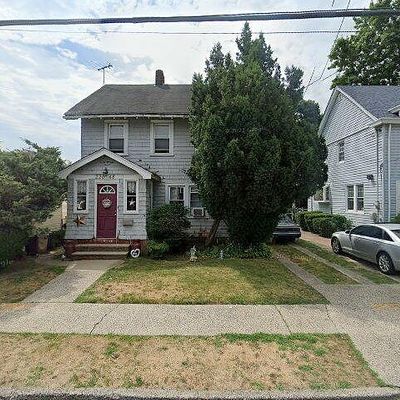 22048 93 Rd Ave, Queens Village, NY 11428