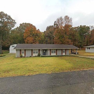 221 Sun Crest Dr, Florence, AL 35633