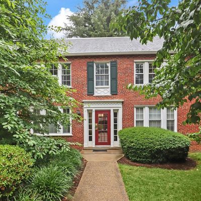 1924 N Rhodes Street, Arlington, VA 22201