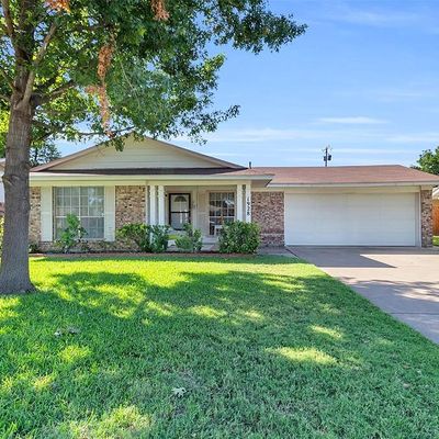 1928 Ruby Rd, Irving, TX 75060