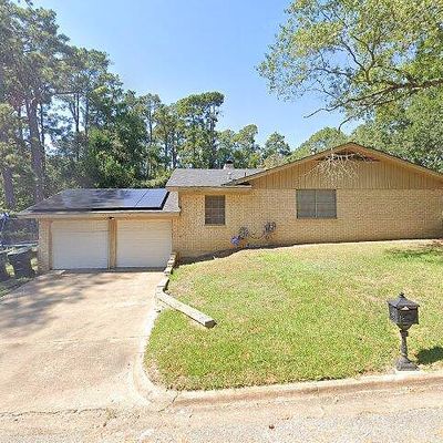 2405 Dogwood Dr, Nacogdoches, TX 75965