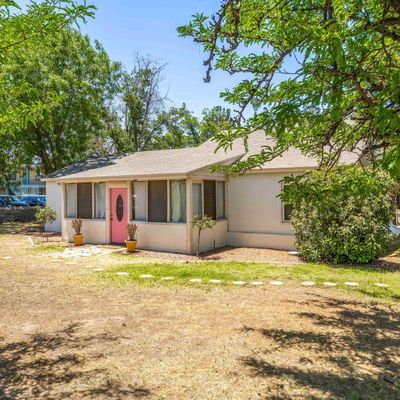 2410 S Espina Street, Las Cruces, NM 88001