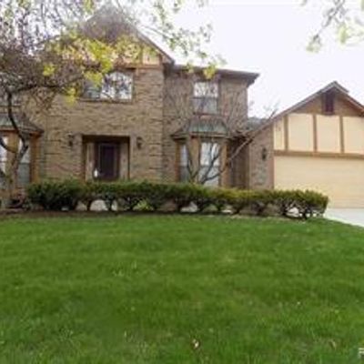 25493 Bridlepath Ln, Farmington Hills, MI 48335