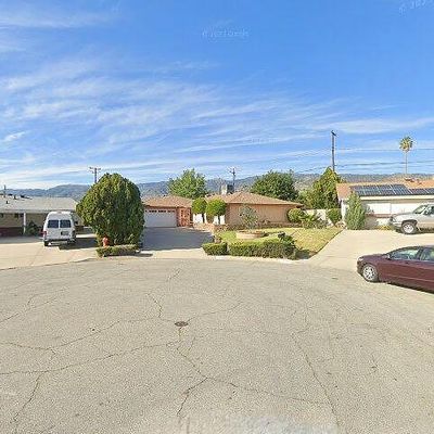 25786 Date Ct, San Bernardino, CA 92404