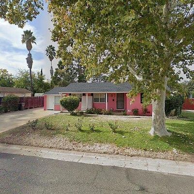 2591 Wright St, Sacramento, CA 95821