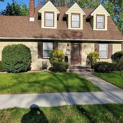 23 Maplewood Ave, Clifton, NJ 07013