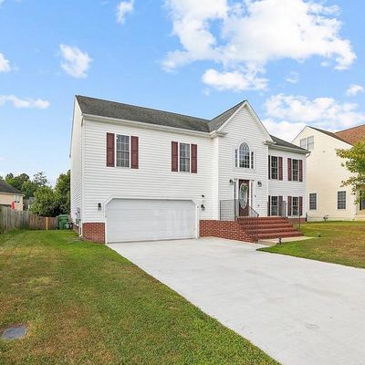 23228 Triple Crown Dr, Ruther Glen, VA 22546