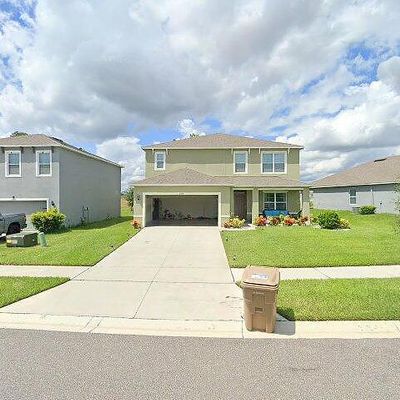 2392 White Poppy Dr, Kissimmee, FL 34747