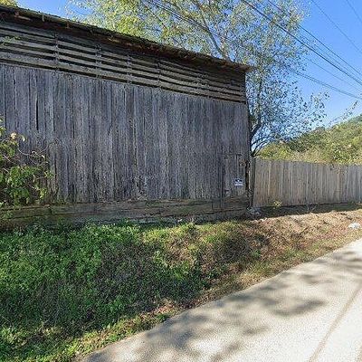 291 Barrett Ln, Church Hill, TN 37642