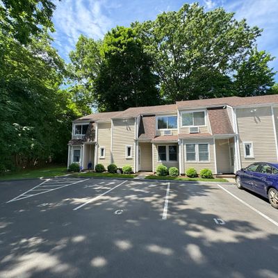 30 De Bera Lane, Stamford, CT 06902