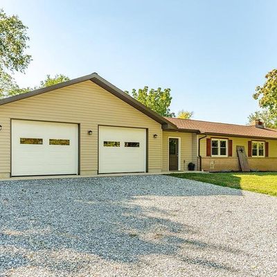 30 W Bethany Rd, Newmanstown, PA 17073