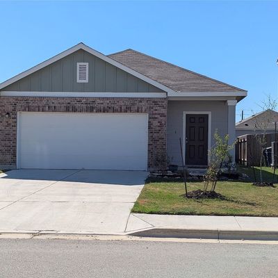 301 Bell Rings Dr, Jarrell, TX 76537