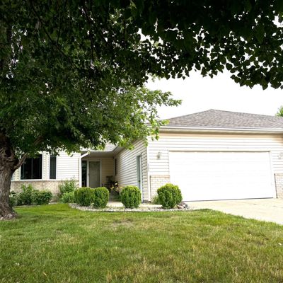 303 Plum Run, Le Sueur, MN 56058