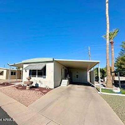 303 S Recker Road 13, Mesa, AZ 85206