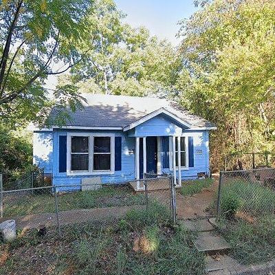 304 Guy St, Nacogdoches, TX 75961