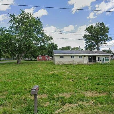 308 S 3 Rd St, Brownstown, IL 62418