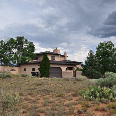 31 Hondo Ln, Santa Fe, NM 87508