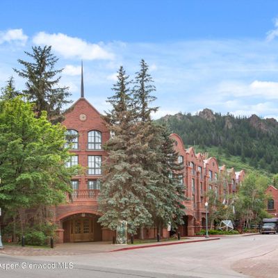 315 E Dean Street #B54, Fixed Weeks, Aspen, CO 81611