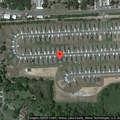 2728 Grand Central Ave, Tavares, FL 32778