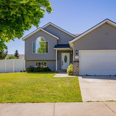 2771 N Shooting Star St, Post Falls, ID 83854