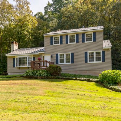 28 Ann Dr, Bethany, CT 06524