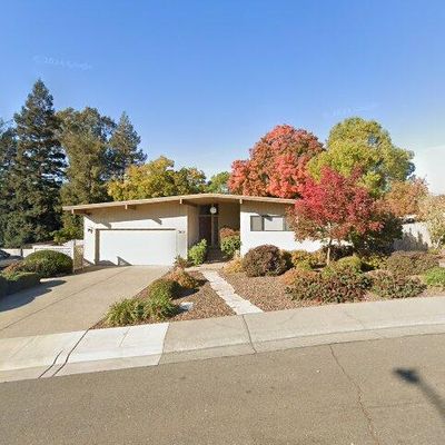 3617 Ava Way, Carmichael, CA 95608