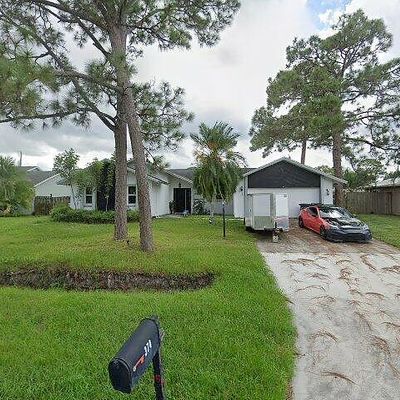 374 Ne Greenbrier Ave, Port Saint Lucie, FL 34983