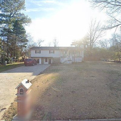 3805 Willowbrook Dr, Douglasville, GA 30135