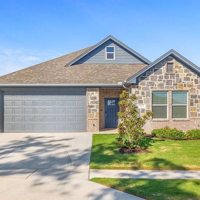 317 Titus Dr, Springtown, TX 76082