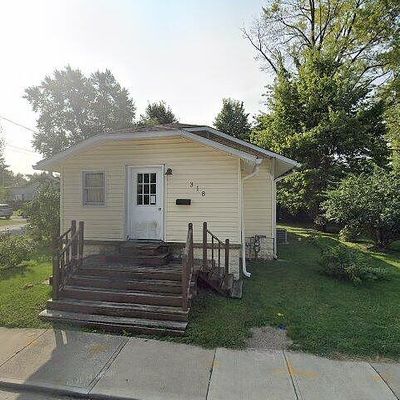 318 Pearl St, Fortville, IN 46040