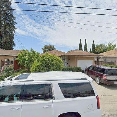 31823 Carroll Ave, Hayward, CA 94544