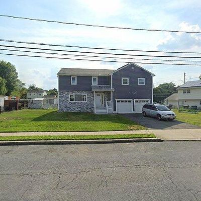 321 Myrtle St, Cliffwood, NJ 07721