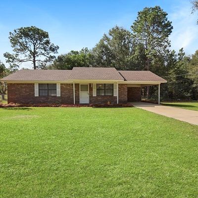 322 Gray Dr, Jesup, GA 31545