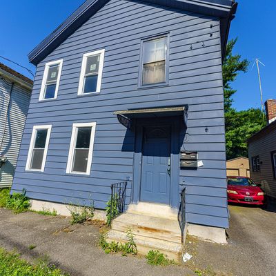 33 James St, Troy, NY 12183