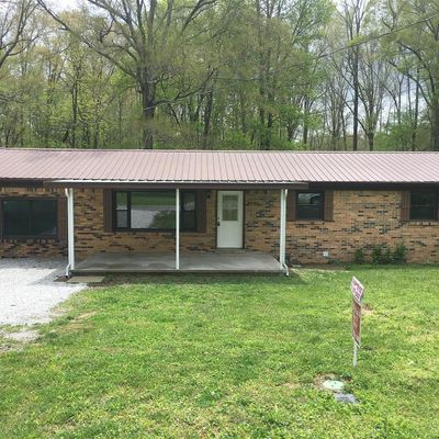 33 Villa St, Manchester, TN 37355