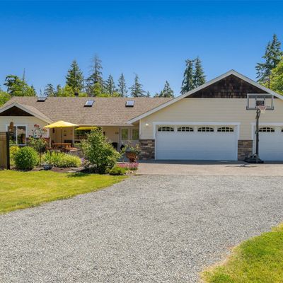 332 W Dry Lake Rd, Camano Island, WA 98282