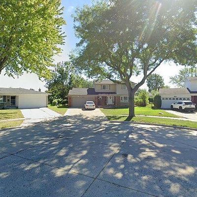 33278 Linsdale Ct, Sterling Heights, MI 48310