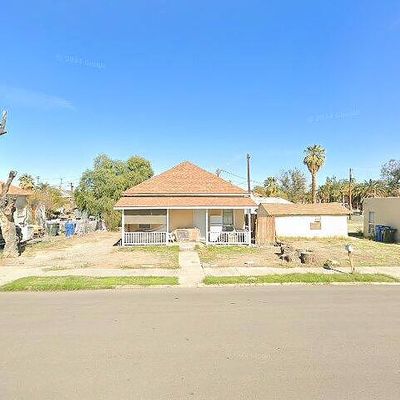 408 Bazoobuth St, Needles, CA 92363