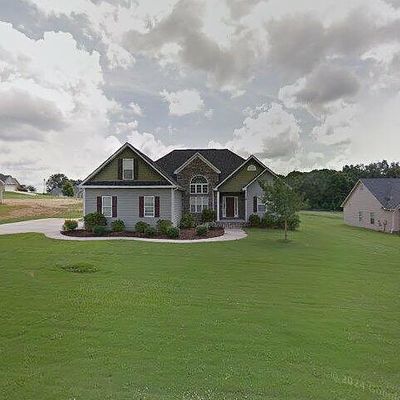 41 Arthur Ave, Jefferson, GA 30549